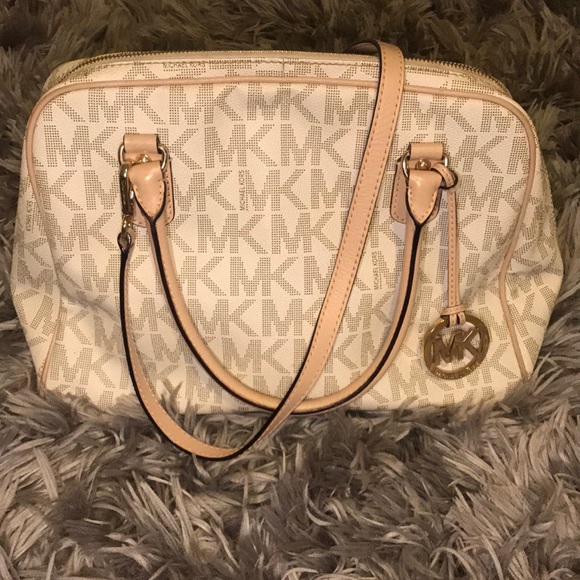 MICHAEL Michael Kors Handbags - Michael Kors Large Vanilla Signature Bag